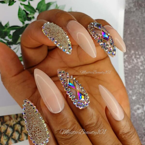 Luxury Press-On Nails…..Say Hi To Lagos!